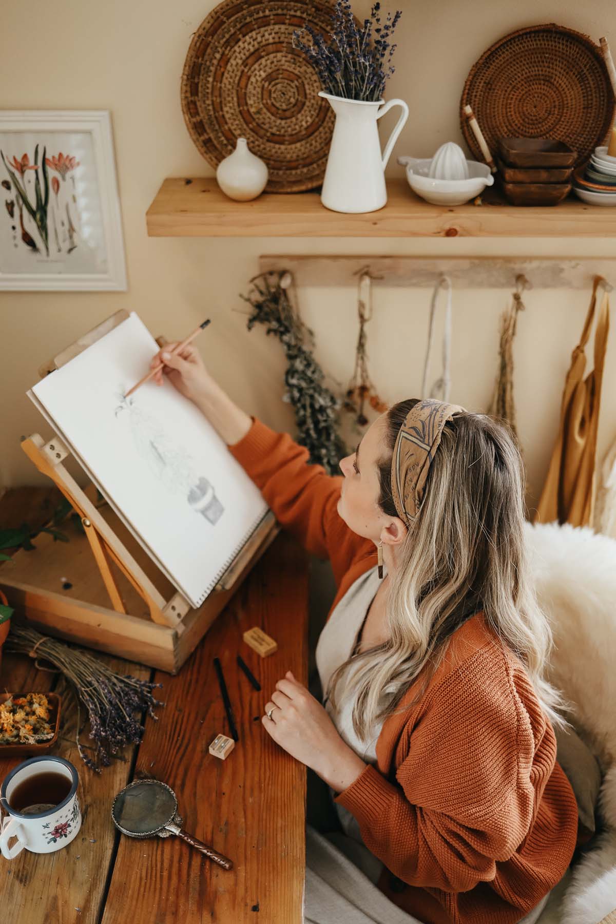 Learn how to draw beautiful, accurate botanical illustrations in the Botanical Drawing for Herbalists Course