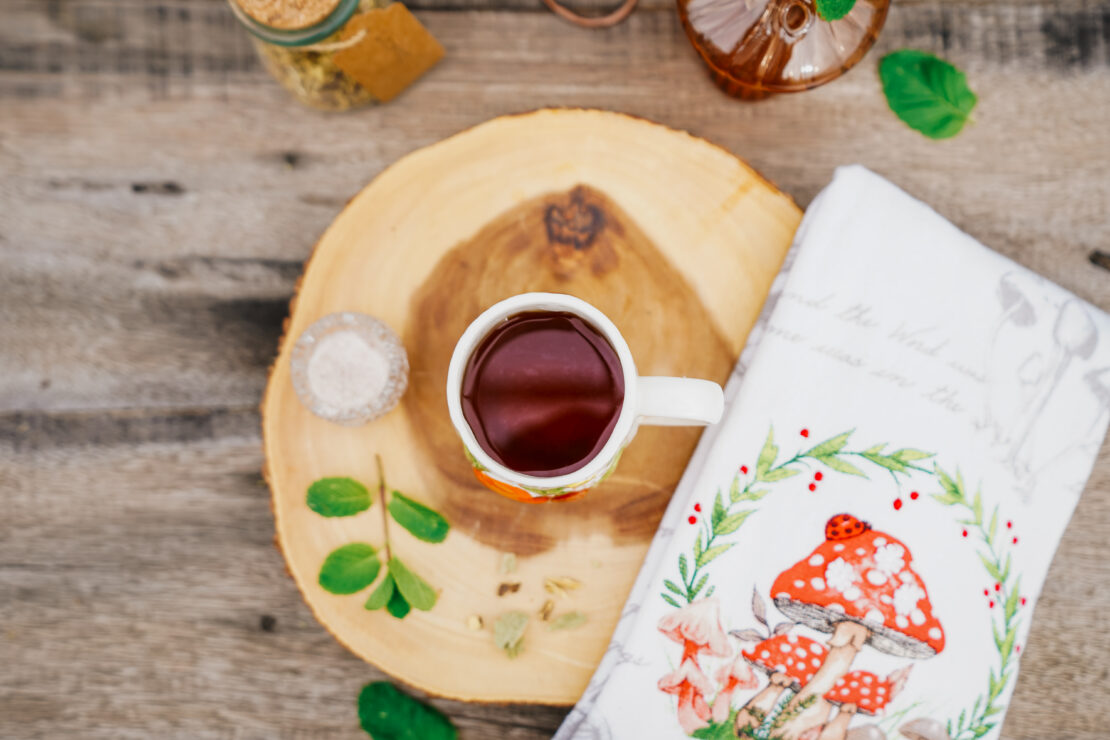 DIY Herbal Sore Throat Gargle by Herbal Academy