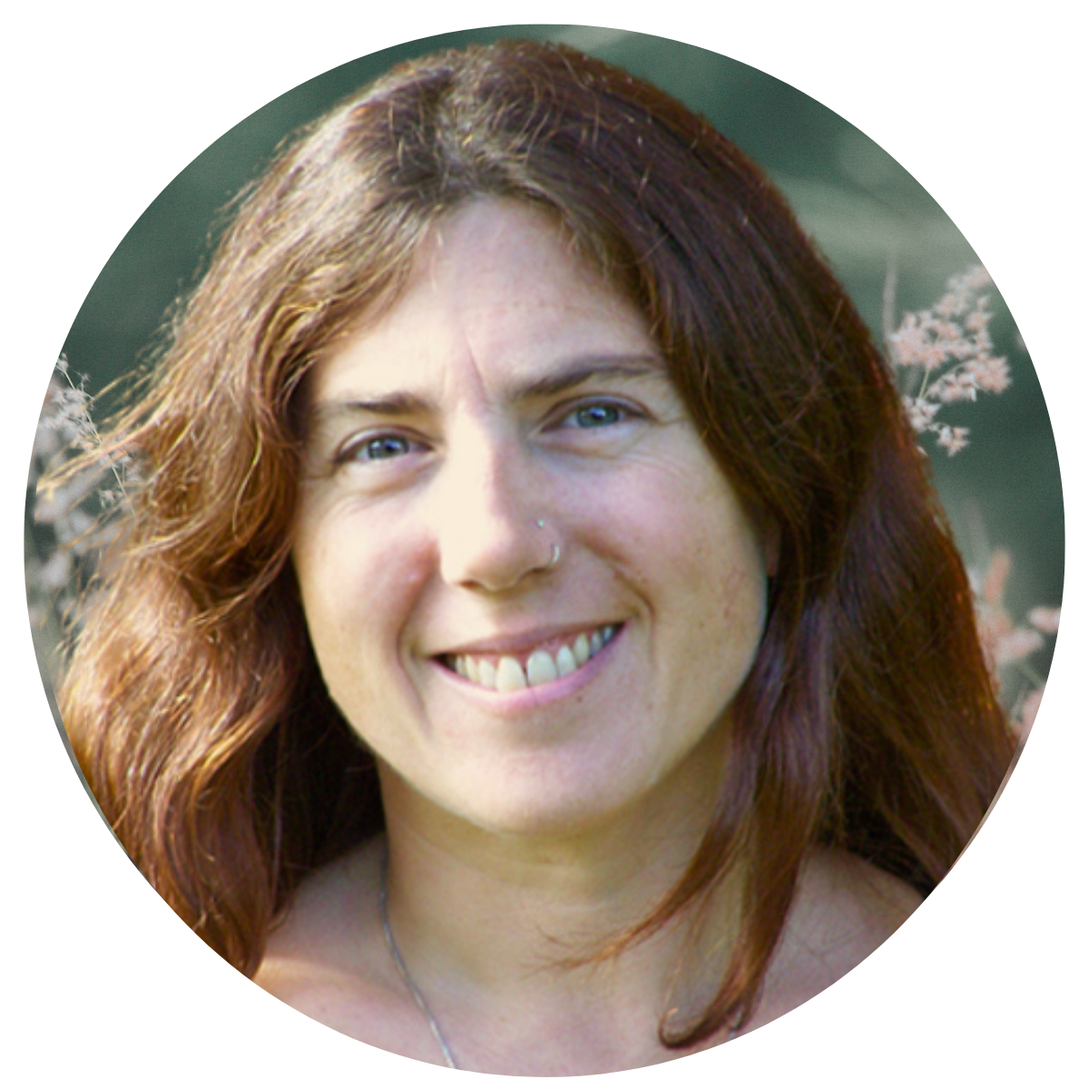 Shona Richter MacDougall RH(AHG) Clinical herbalist, Herbal Academy Student Mentor
